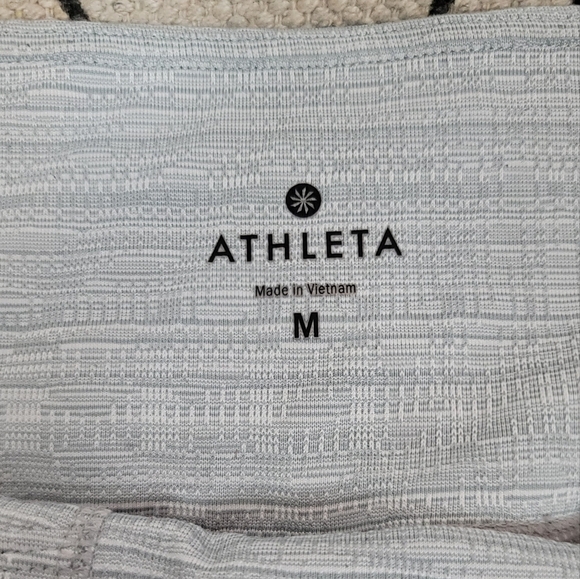 ATHLETA GRAY TEXTURED LEGGINGS, SZ MEDIUM - Picture 8 of 8